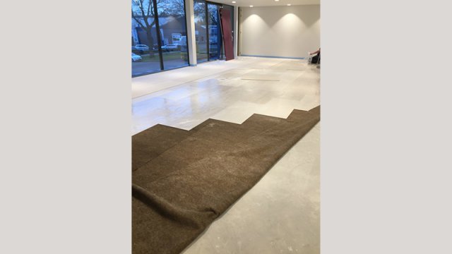 Jumpax cp met Greenfloor